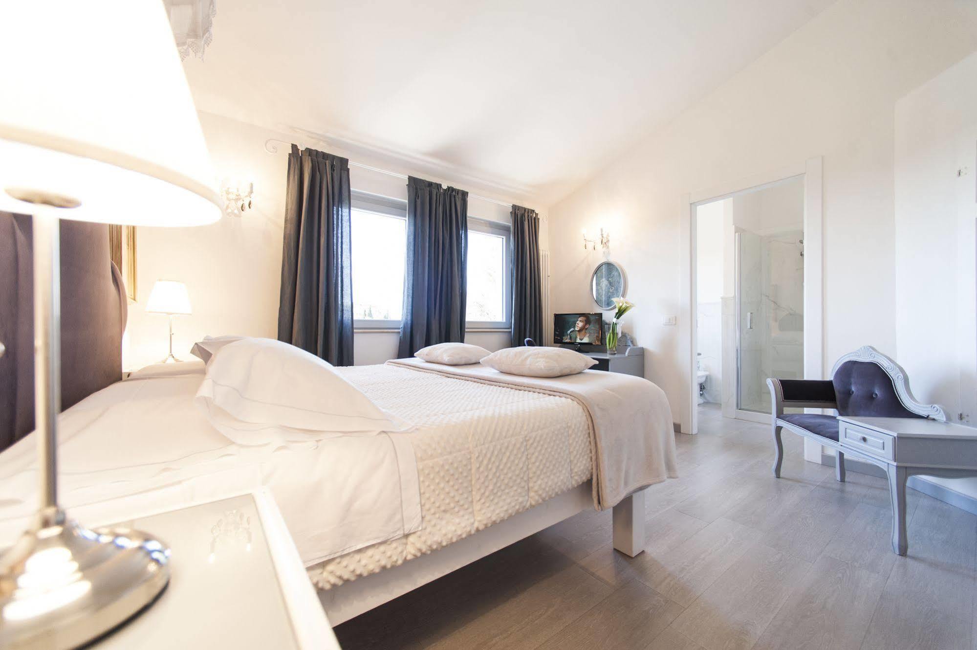 Country Lodge B&B Siena Dış mekan fotoğraf