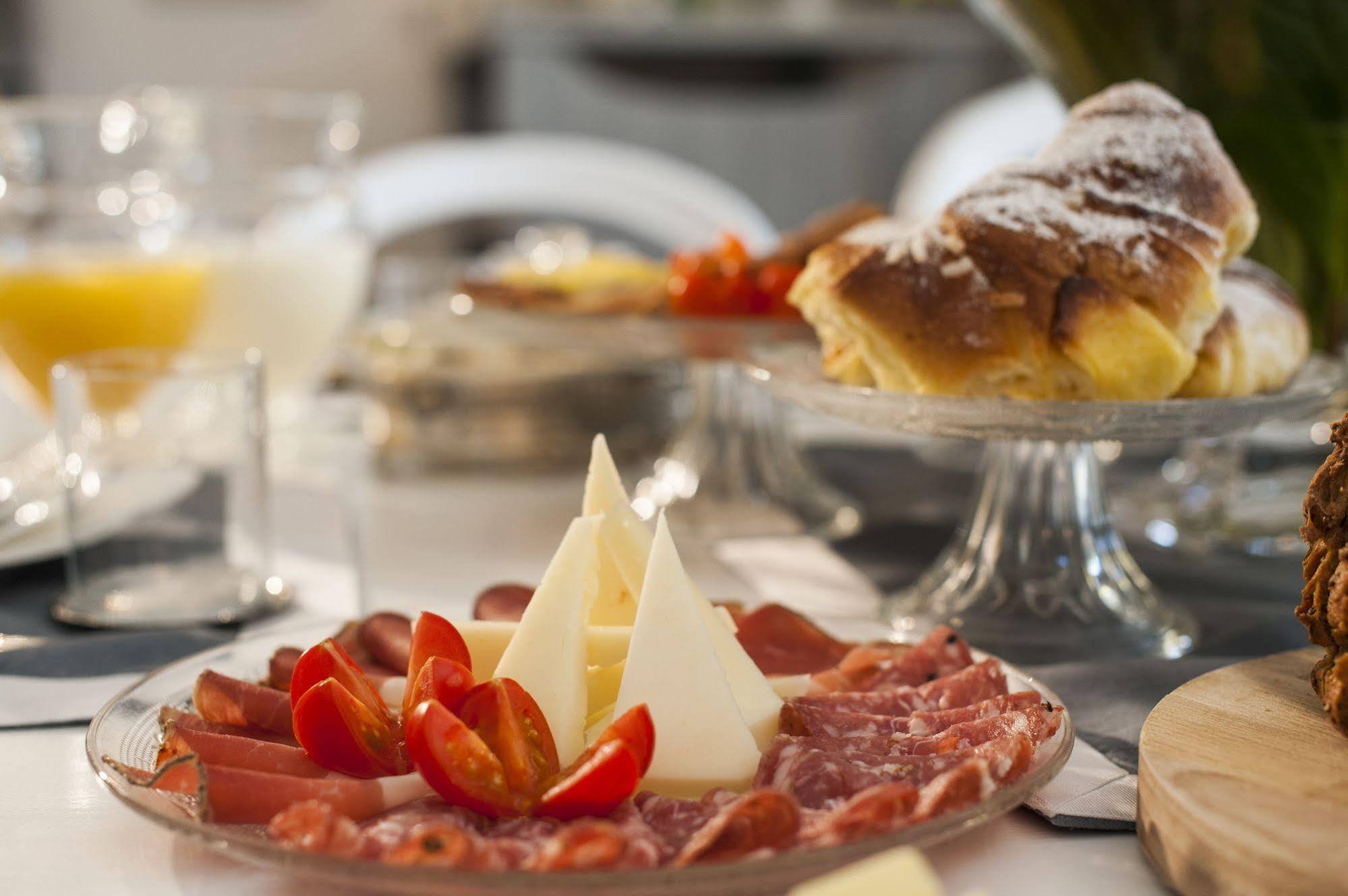 Country Lodge B&B Siena Dış mekan fotoğraf